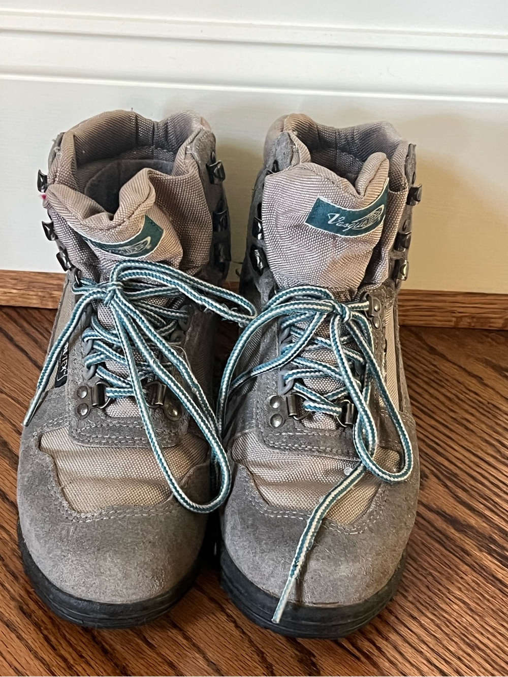 Womens Gore Tex Vasque water proof Gray Hiking Boots with Blue Accents